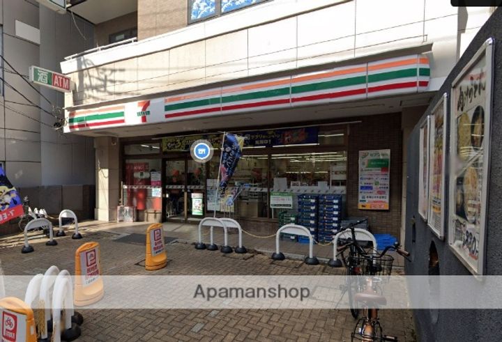 埼玉県川口市大字小谷場の賃貸マンションの周辺