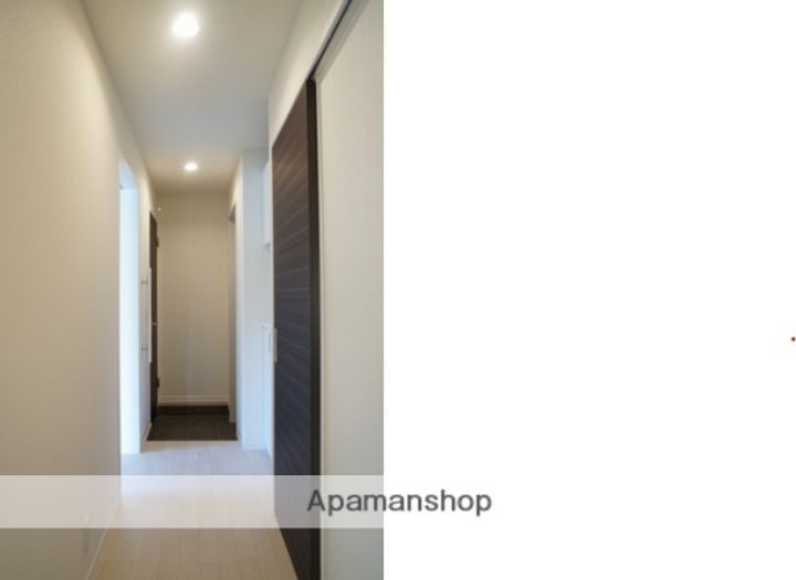 埼玉県川口市大字小谷場の賃貸マンションの玄関