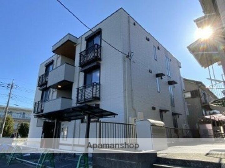 メルヴェーユイイダ芝原の外観