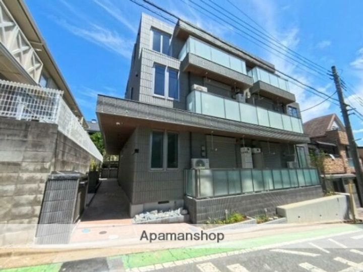 埼玉県さいたま市浦和区岸町5丁目の賃貸マンション103の外観