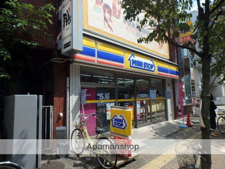 埼玉県さいたま市浦和区常盤9丁目の賃貸マンションの周辺