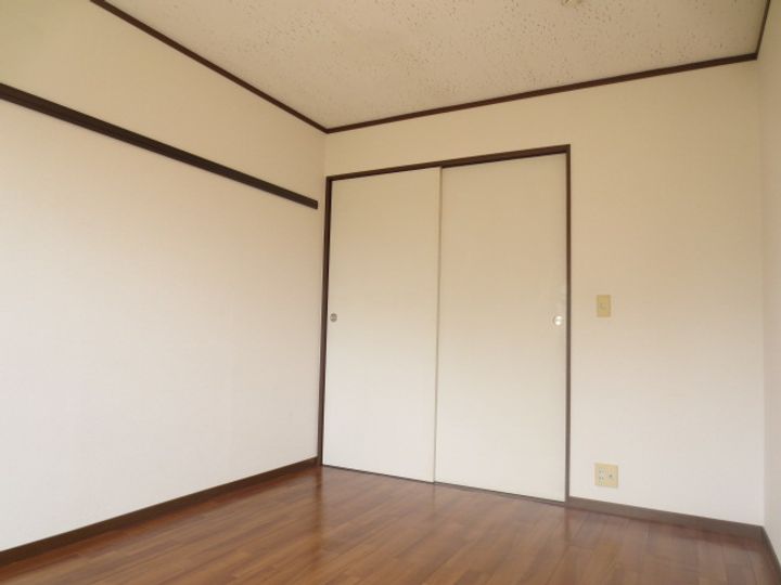 メゾンドコリンヌ203号室のその他画像