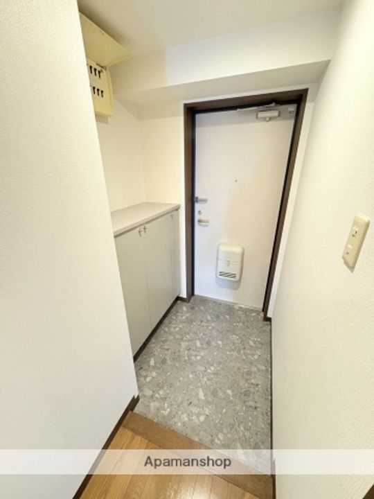 SGKマンションパピオールの玄関