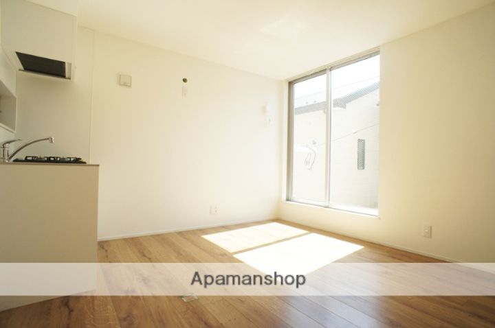CASITAroomCの居間