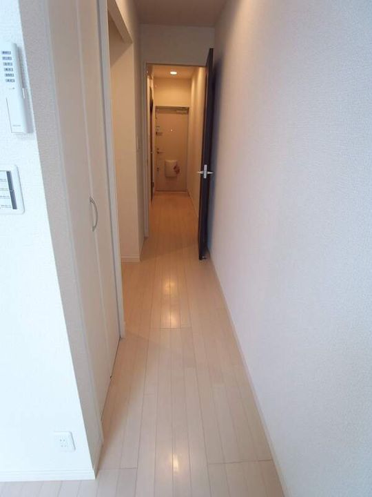 リブリ・ASAYAの玄関