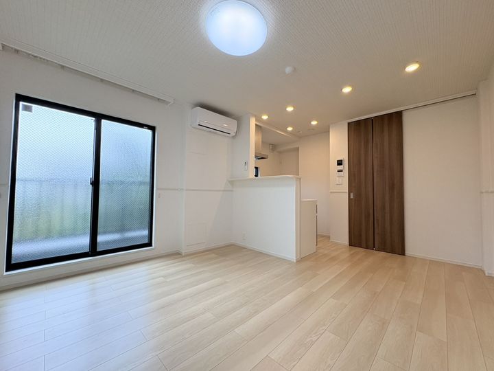 メゾン・シュシュⅡの居間