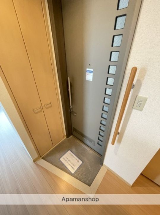 ソフィテルの玄関