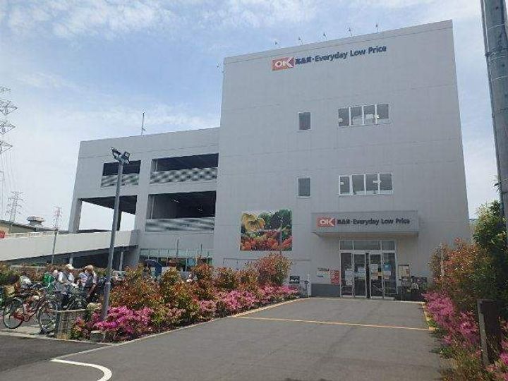 ラトゥール戸田の周辺