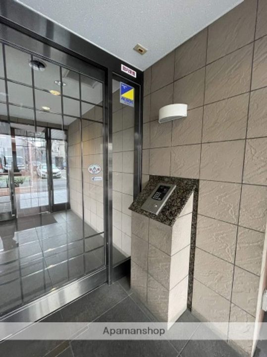 コスモフェスタ蕨の外観