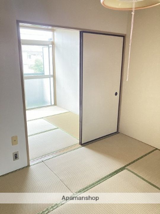 コーポスガ102の内装