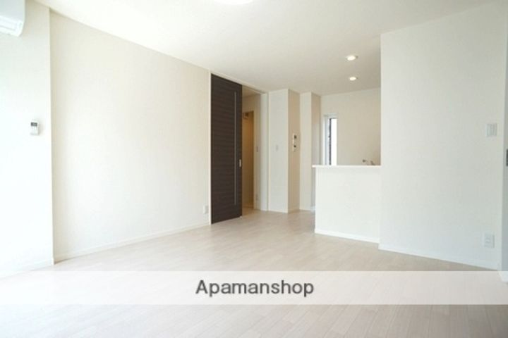 ジョワヴェリテの居間