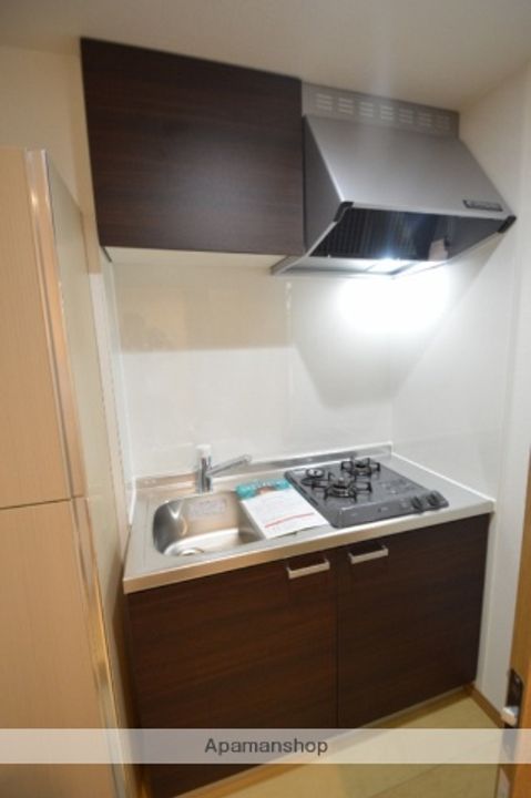 LUMINARE蕨のキッチン