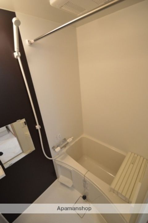 LUMINARE蕨の風呂