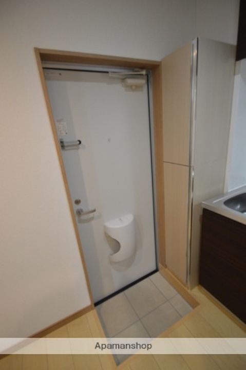 LUMINARE蕨の玄関