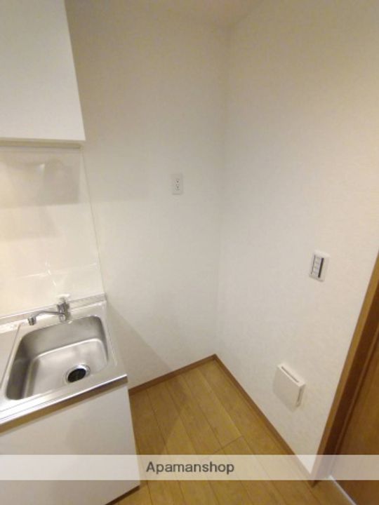 LIBERTA網代橋の内装