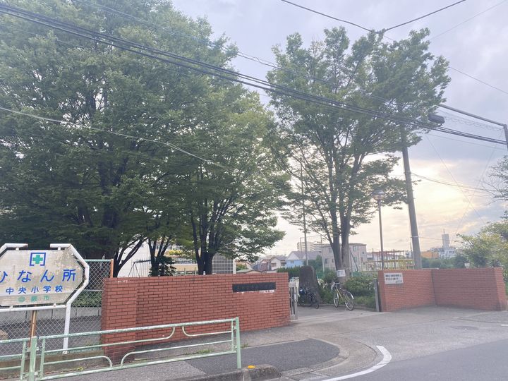 VILLA GARLAND COURTの周辺