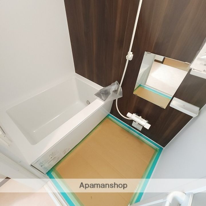 イタニティ弐番館503の風呂