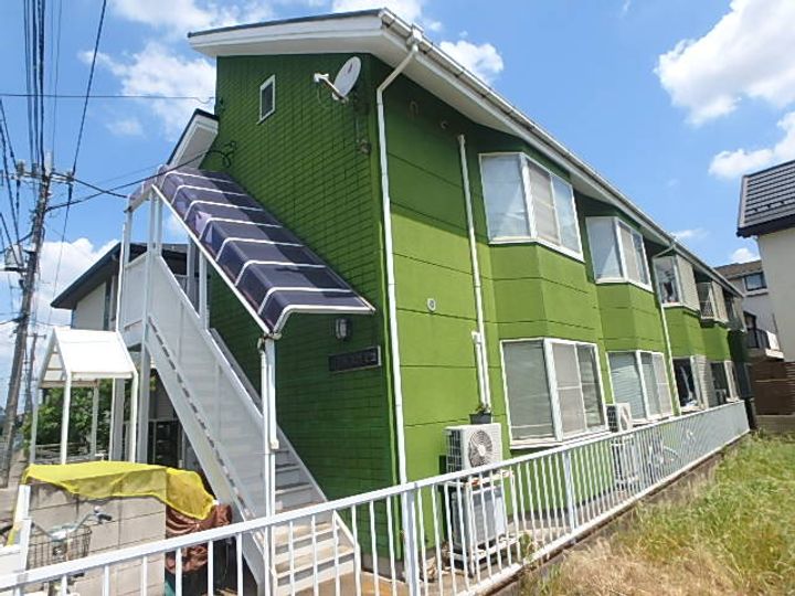 ジュネスカミコ106の外観