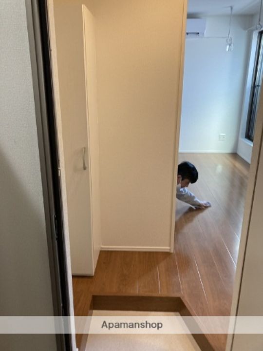 フォーレ大和田の玄関