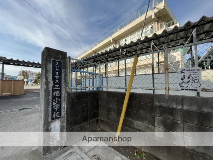 埼玉県さいたま市大宮区三橋2丁目の賃貸マンション203の周辺