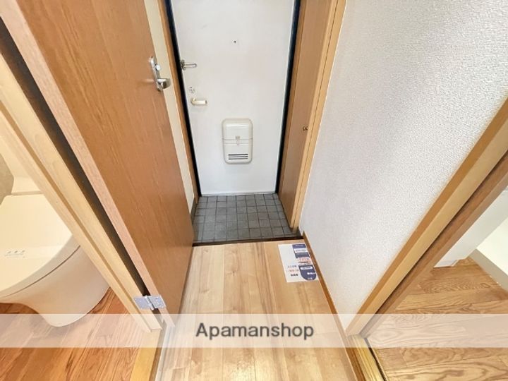 ラヴィエールの玄関