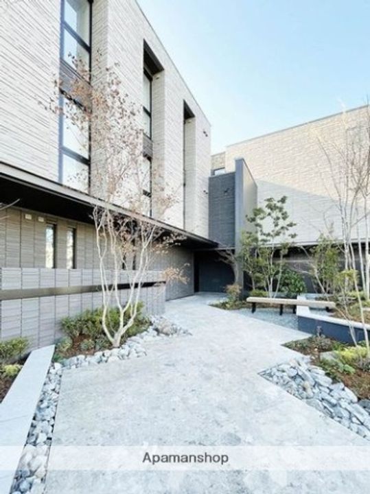 埼玉県さいたま市大宮区上小町の賃貸アパートの外観