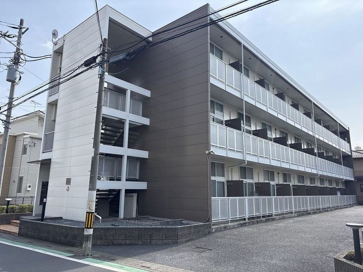 レオパレス光の外観