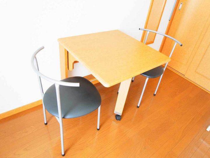 レオパレスウエスト本郷Ⅱの内装