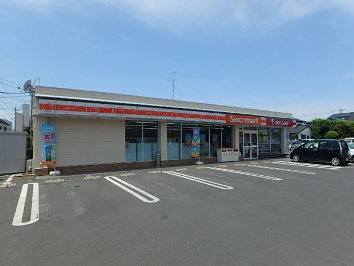 アンフェリュールHIDEの周辺