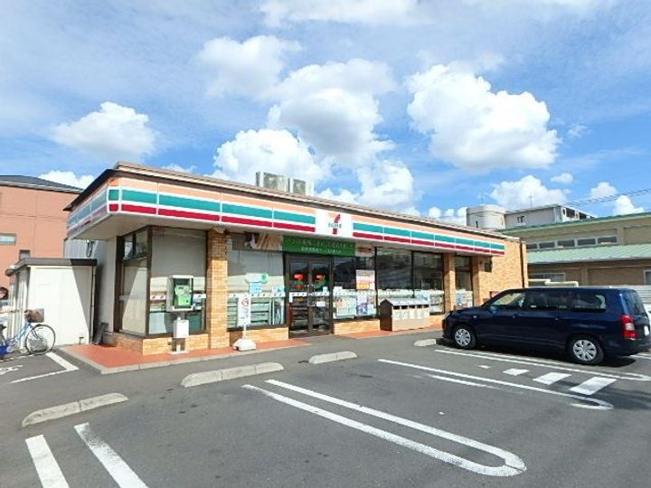 アンフェリュールHIDEの周辺