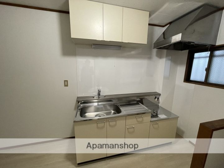 スカイハイムⅠ303のキッチン