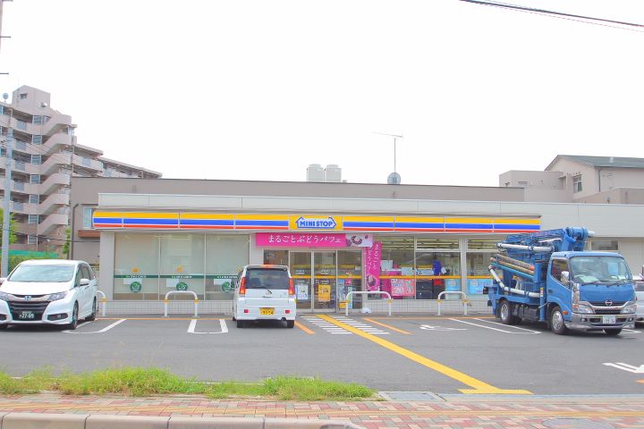 ボヌール鶴瀬の周辺