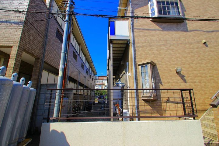エクセレンスみずほ台C楝201の外観