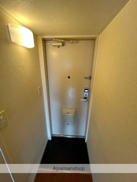 プレステージAの玄関