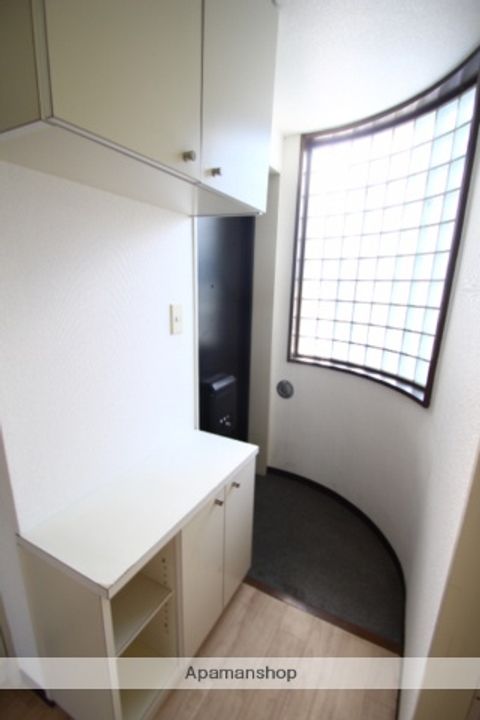 BRB志木マンション405の玄関