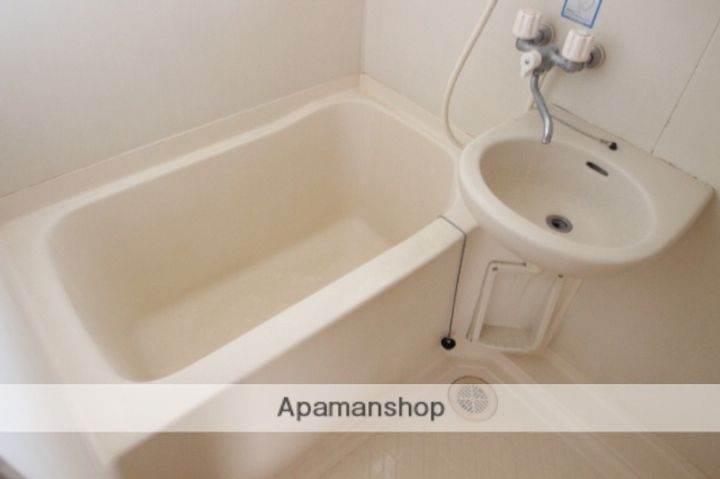 ファミーユフォーユーB棟の風呂