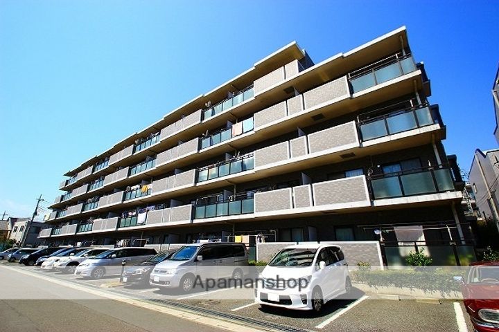 ルシーダⅡ303の外観