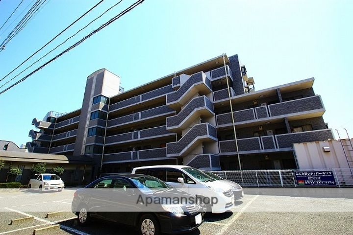 ルシーダⅡ303の外観