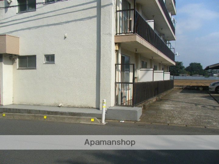 土屋マンションの外観