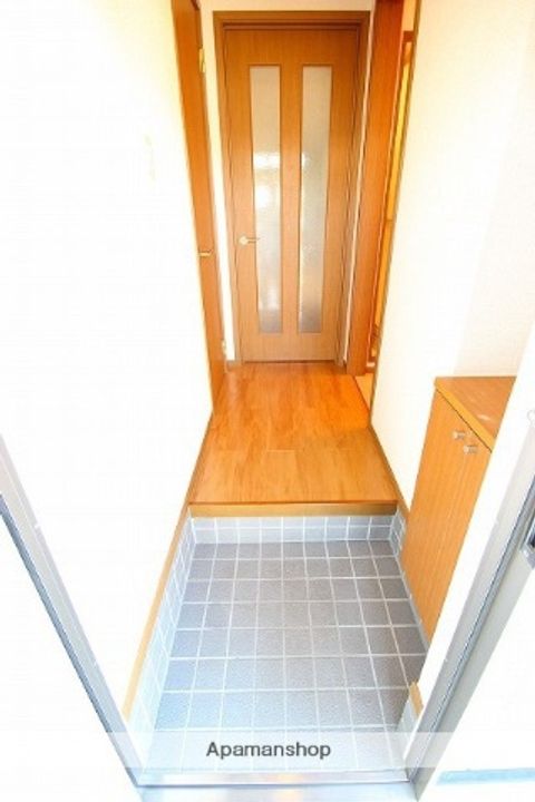 カーサソレアードABの玄関