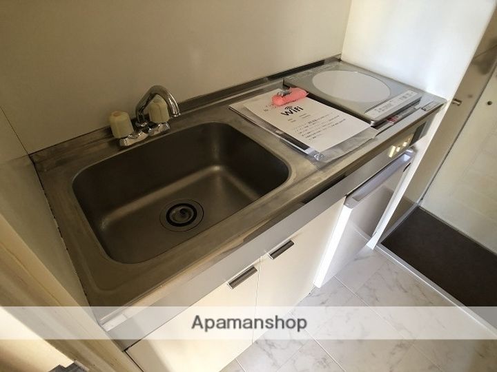 埼玉県川越市諏訪町の賃貸アパートのキッチン