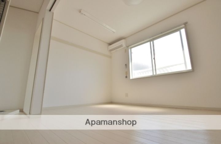 オガワコーポ103の居間