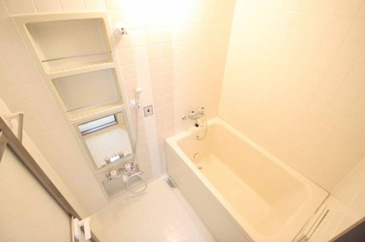 ヒルズみずほ台402の風呂