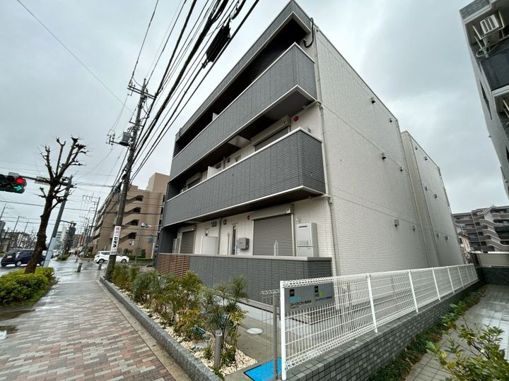 プランドール(富士見)の外観