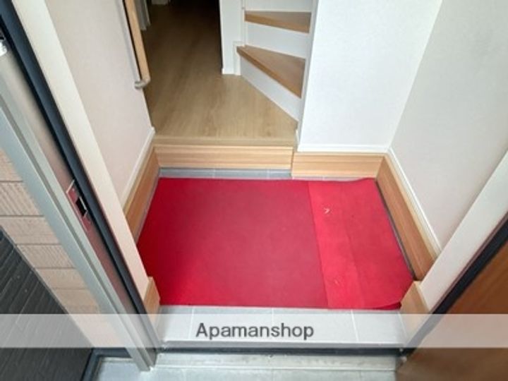 埼玉県富士見市鶴馬3丁目(一戸建)の賃貸物件の玄関