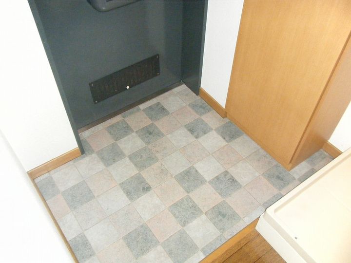 プチメゾンあさか301の玄関