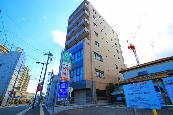 サンマリー鶴瀬の外観