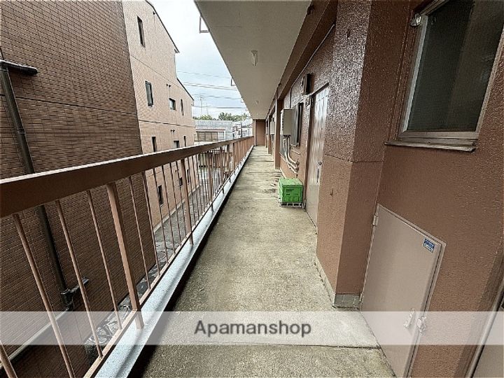 鶴瀬マンション205の内装