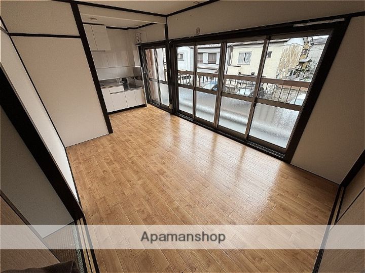 鶴瀬マンション205の内装