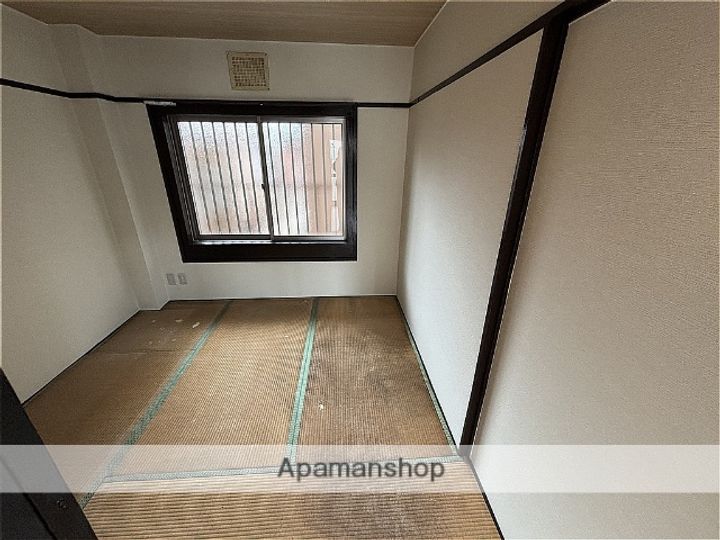 鶴瀬マンション205の内装